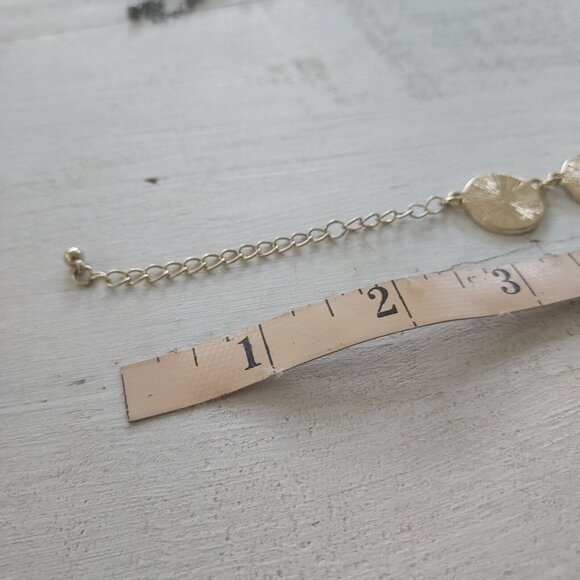 VTG Charming Charlie Navy Blue Enamel Bezel Circles Gold Toned 19" - Picture 3 of 4